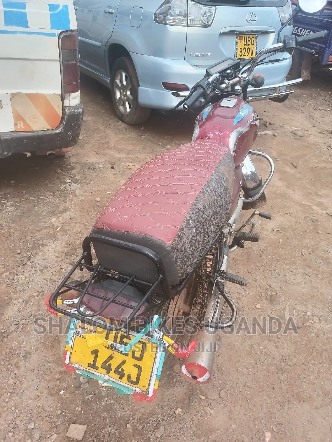 Bajaj Boxer 100 2015 Pink