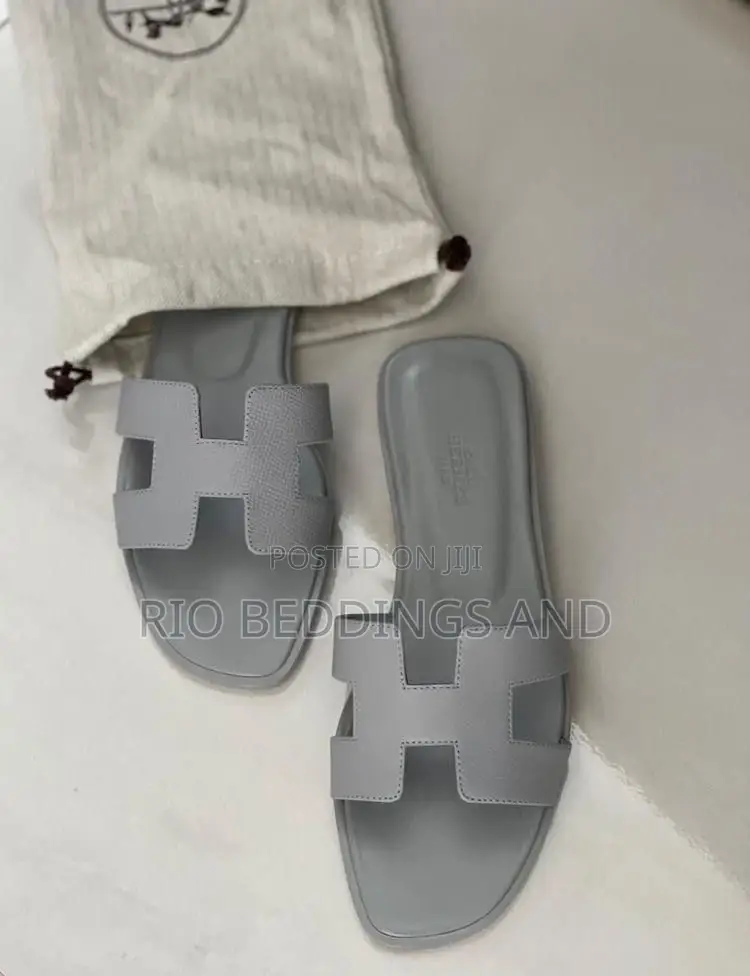 Ladies Flats Shoes