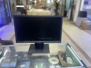 19inch Dell Monitor 2021