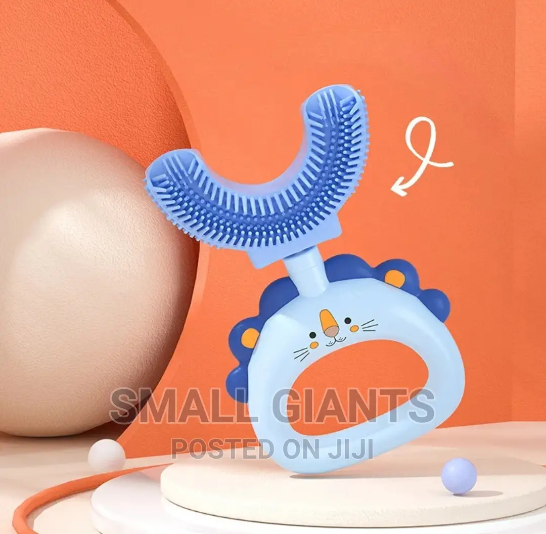 U-Shaped 360° Children's Cute Lion Toothbrush