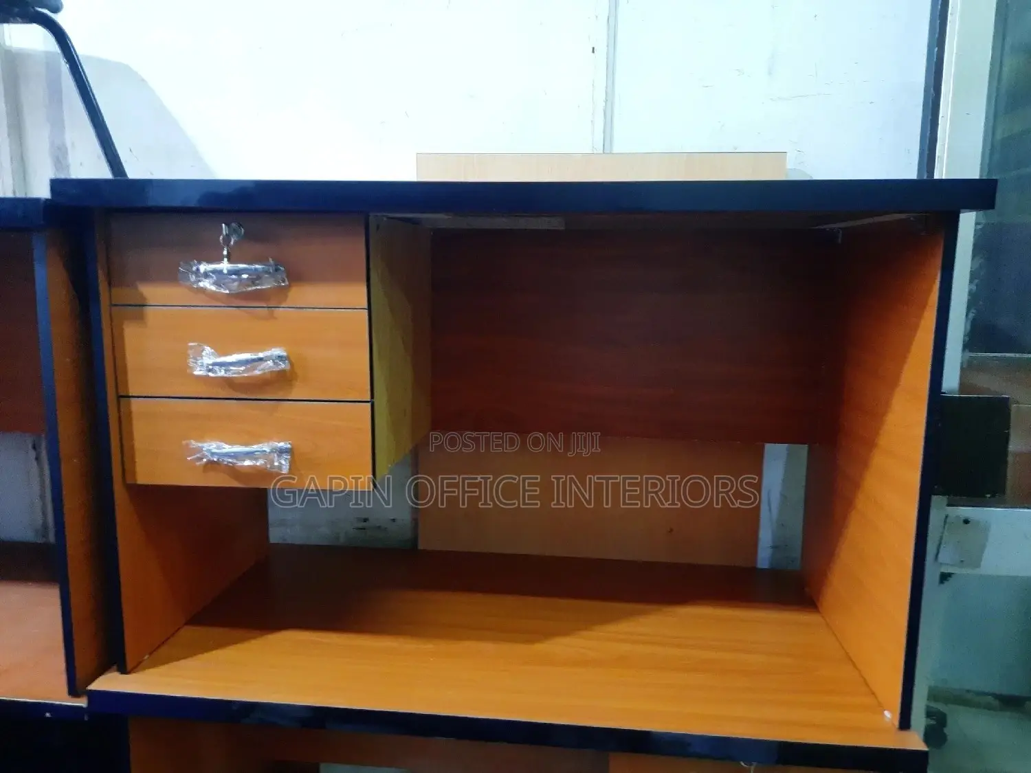 Brand New Office Tables// Table