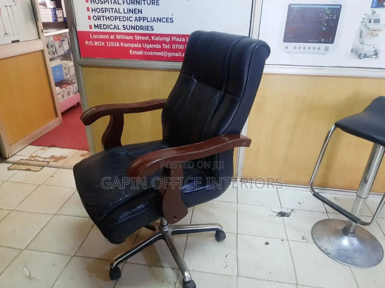 Executive Office Chair