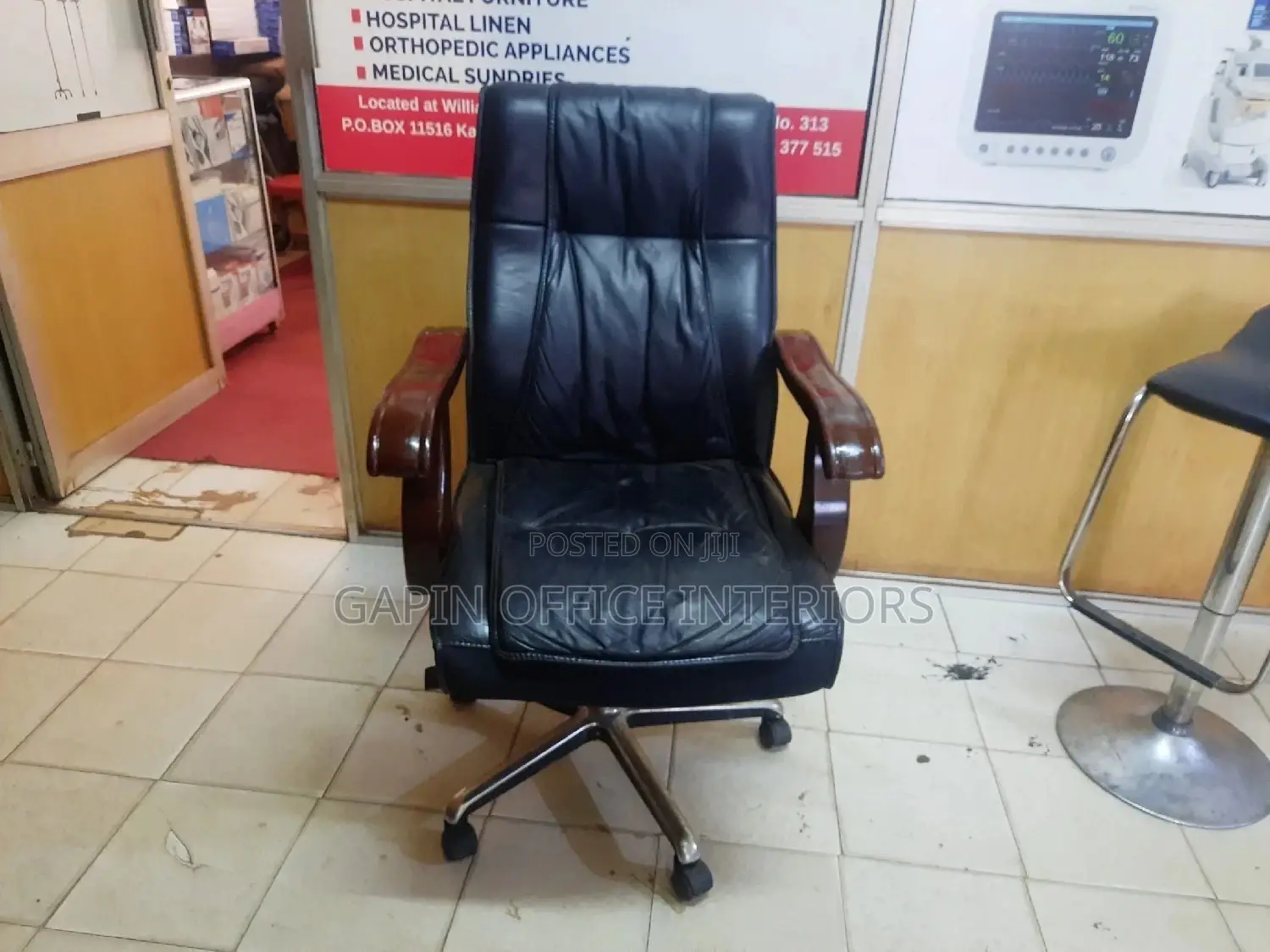 Executive Office Chair