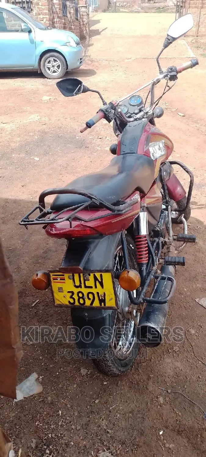 Mahindra Gusto 125 2018 Red