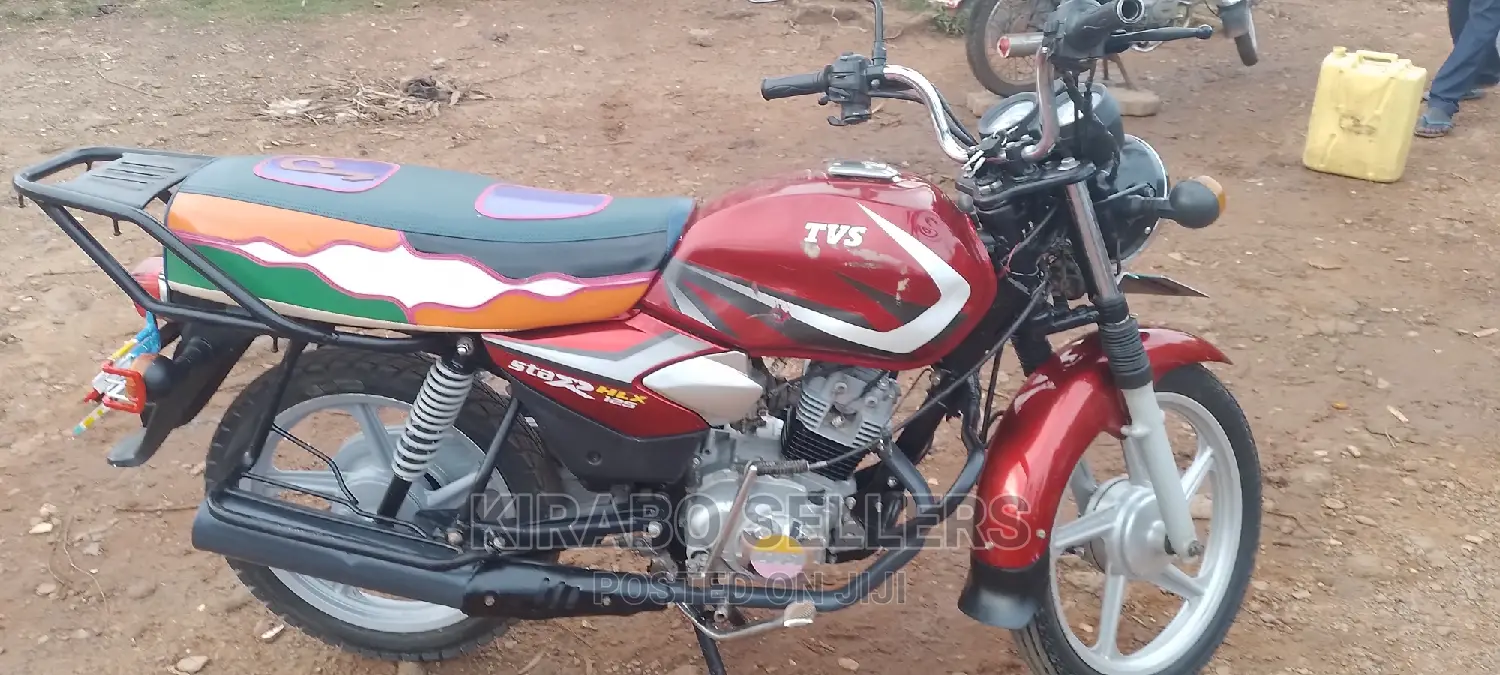 New TVS HLX 125 2023 Red