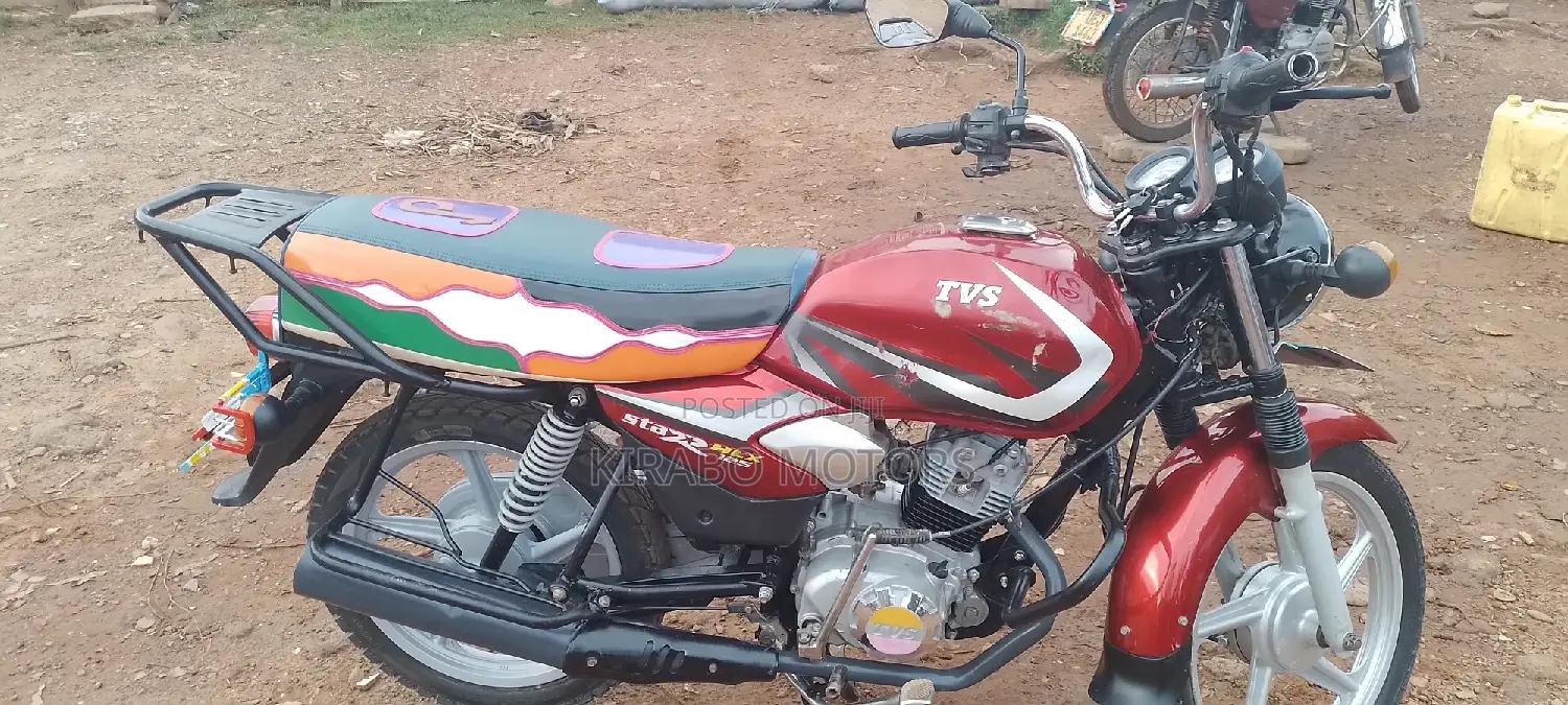 New TVS HLX 125 2023 Red