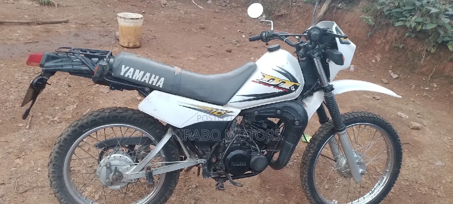 Yamaha DT 175 2017 Silver