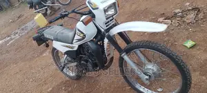 Yamaha DT 175 2017 Silver
