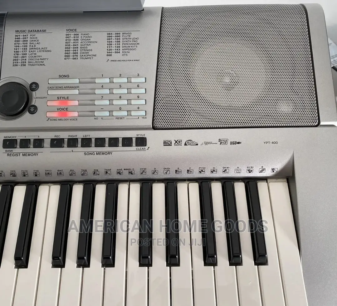 Original Yamaha YPT-400 Electric Keyboard, 61 Keys, USB