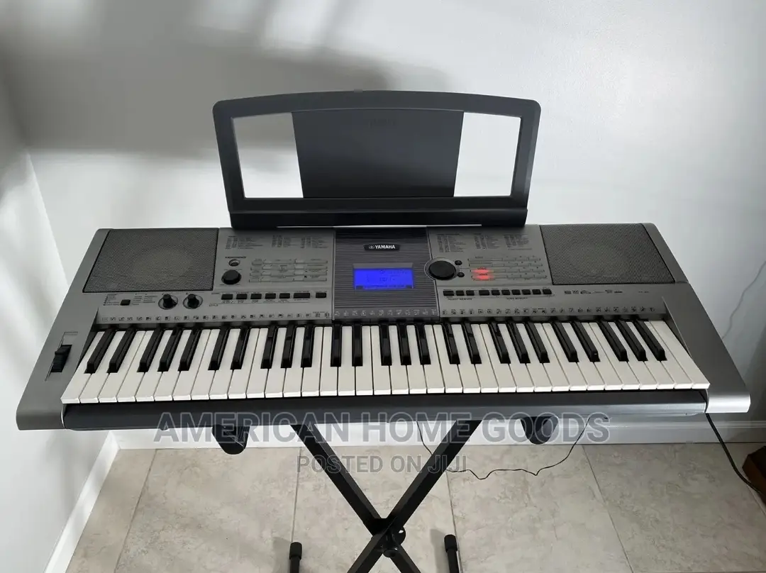 Original Yamaha YPT-400 Electric Keyboard, 61 Keys, USB