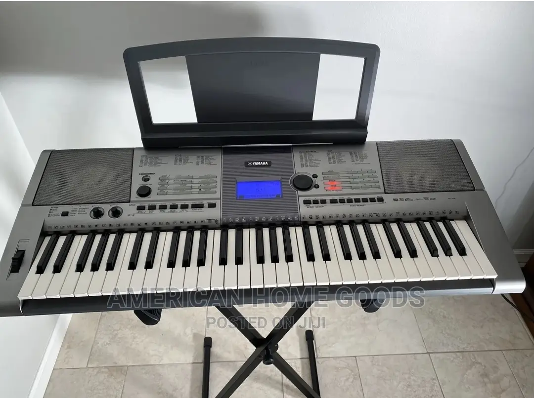 Original Yamaha YPT-400 Electric Keyboard, 61 Keys, USB