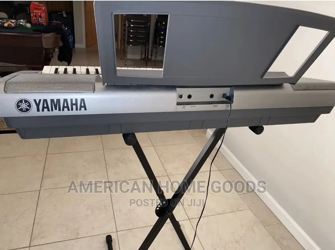 Original Yamaha YPT-400 Electric Keyboard, 61 Keys, USB