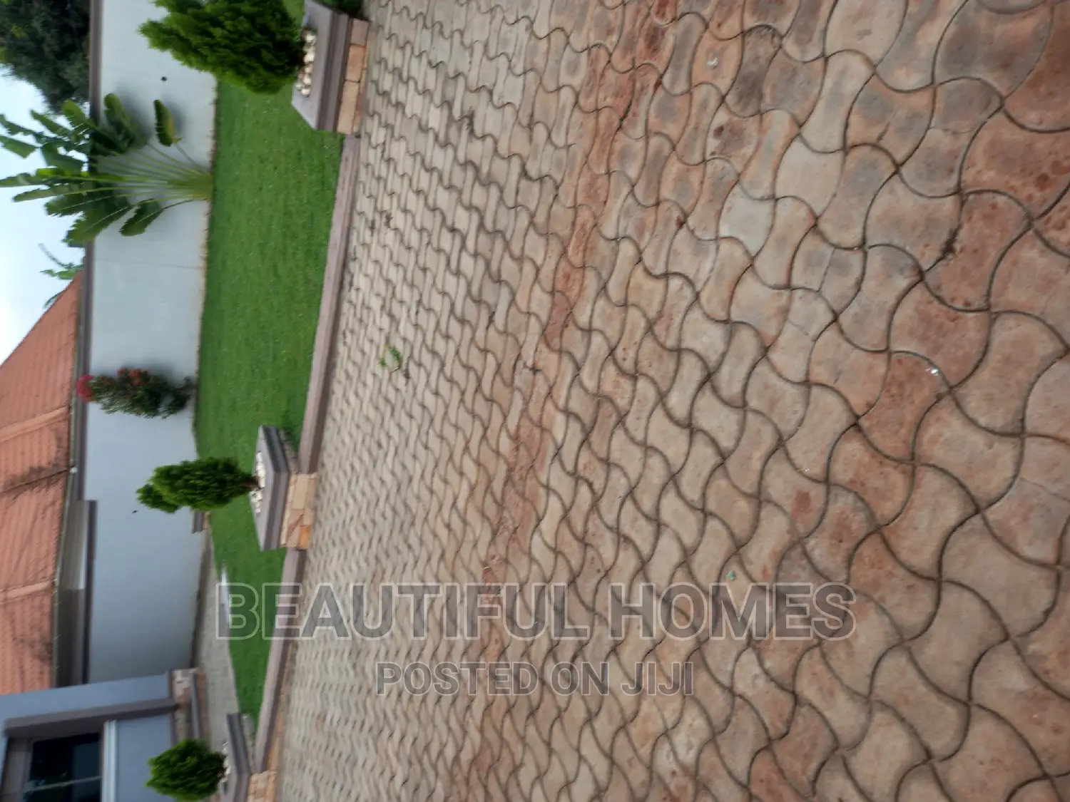 Furnished 4bdrm House in Kira, Central Division for sale