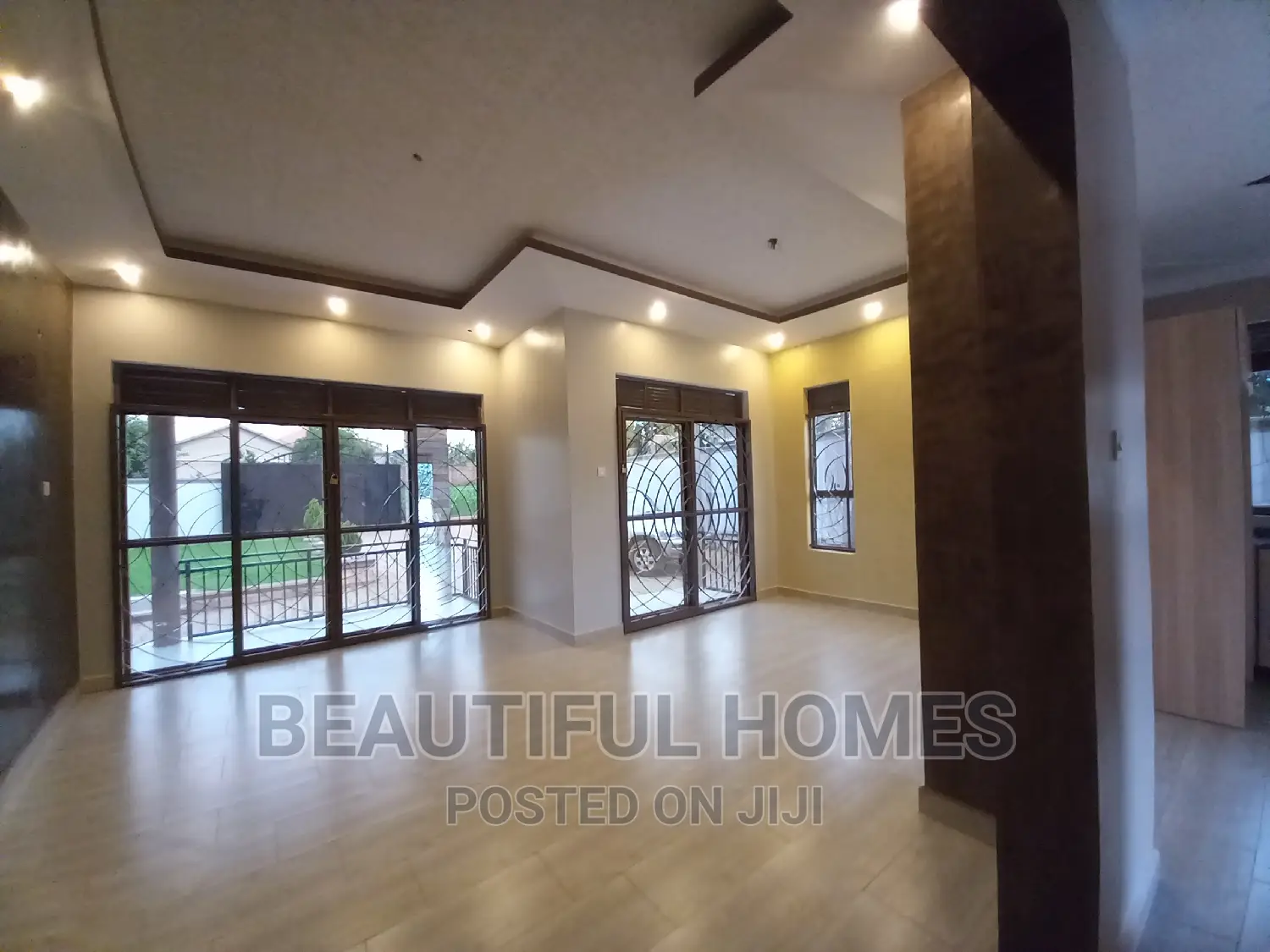 Furnished 4bdrm Bungalow in Kira for sale