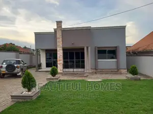 Furnished 4bdrm Bungalow in Kira for sale