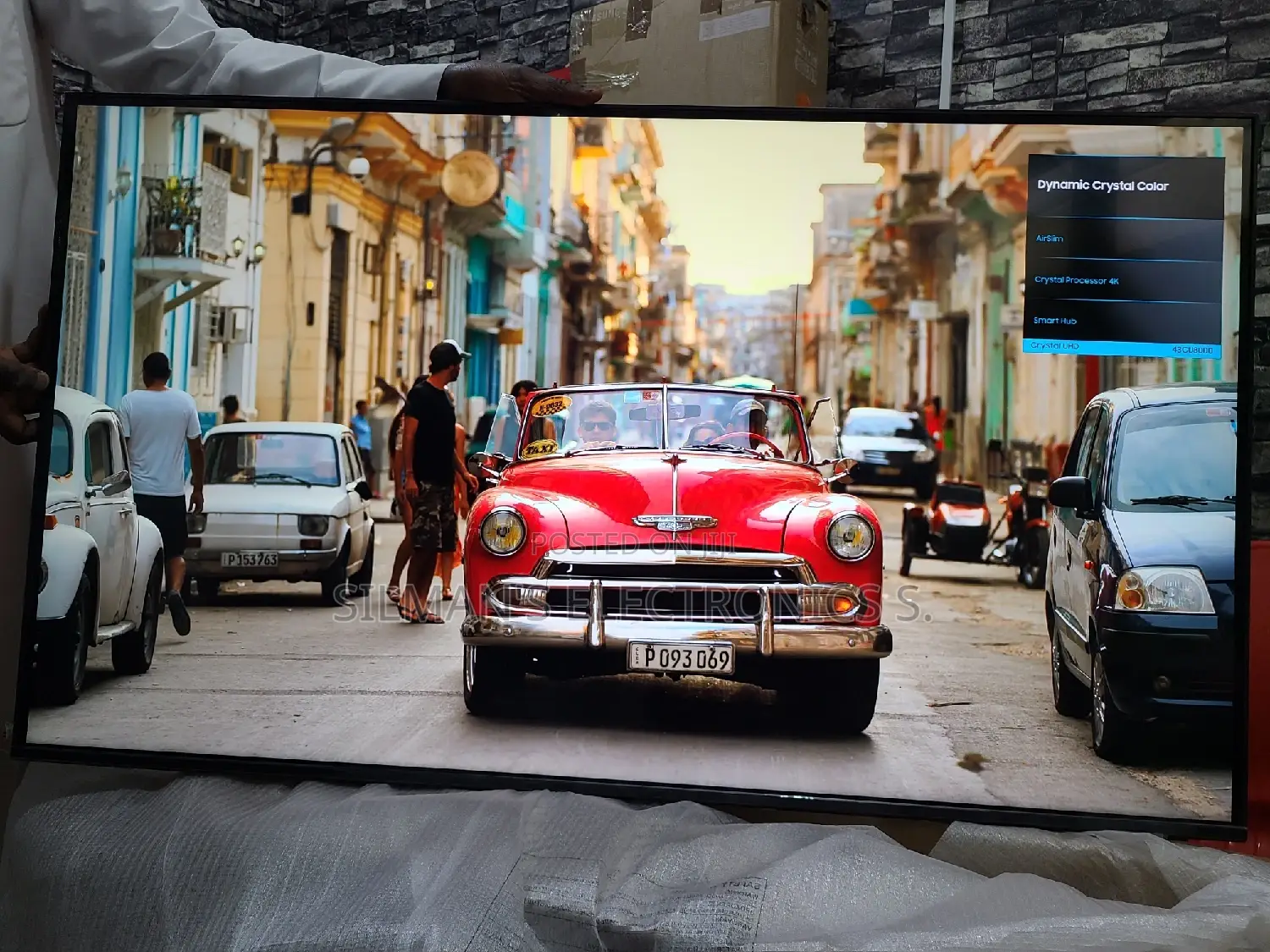 Samsung 43" Cu8000 Crystal Uhd Smart TV