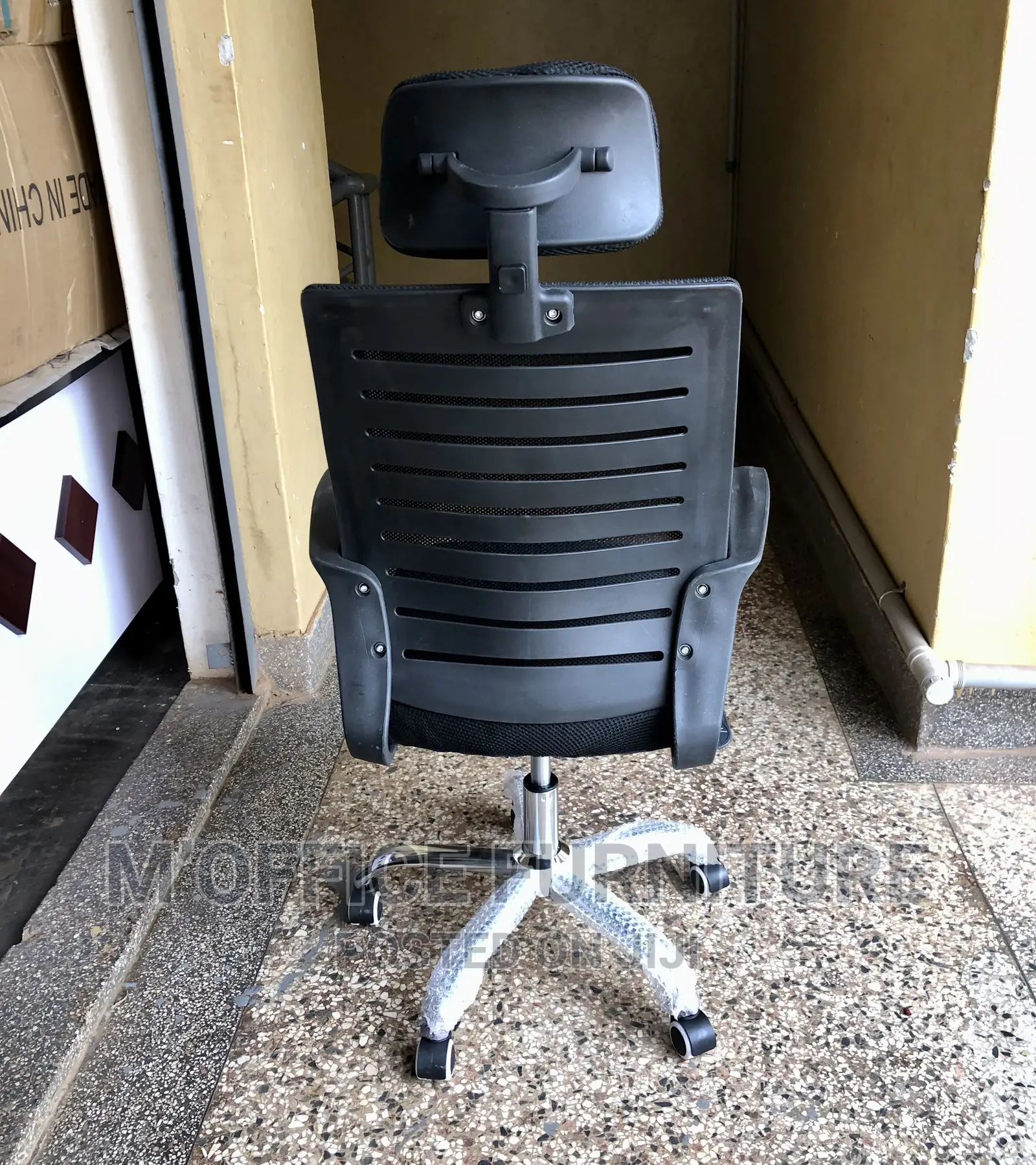 Rotating Headrest Office Chairs