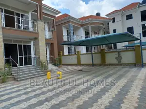 Furnished 6bdrm Duplex in Kyanja Tarmack, Nakawa for sale