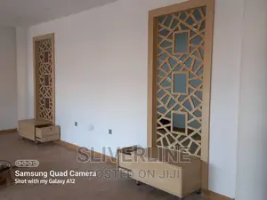 Wall Dividers/Partitions