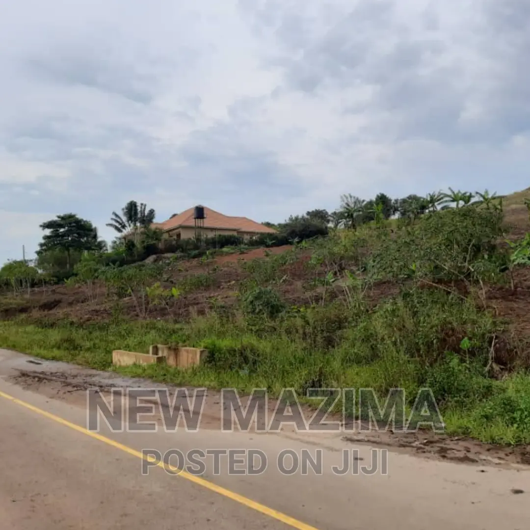 Veryhot 2acres Measurig Direct From Tarmac of Mpigi Mpabire
