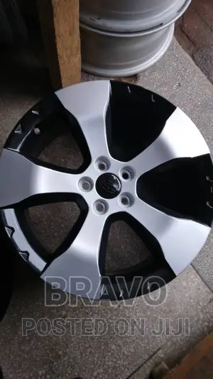Size 17 for Subaru Sport