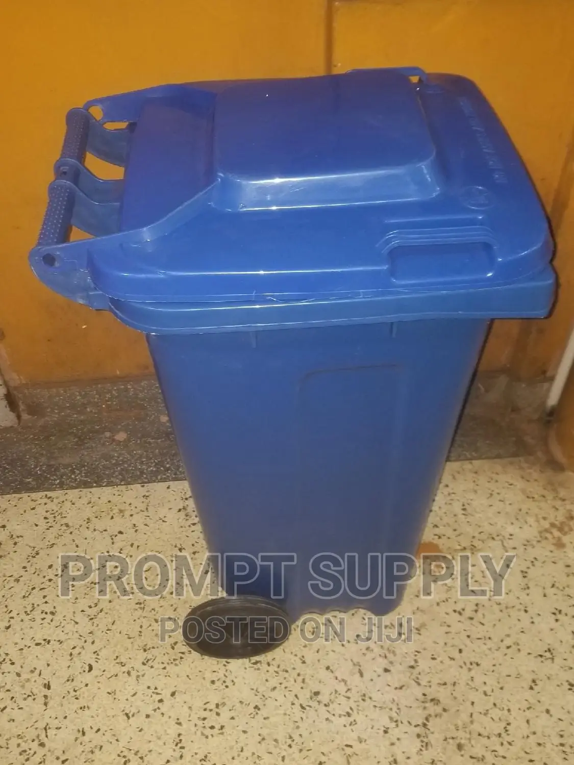 120L Outdoor Wastebin-Blue
