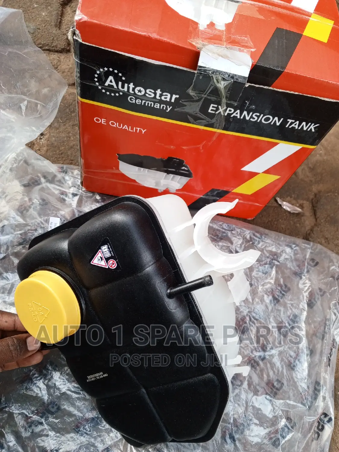 Coolant/ Expansion Tank for W203