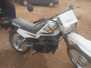 Yamaha FZ 2018 White