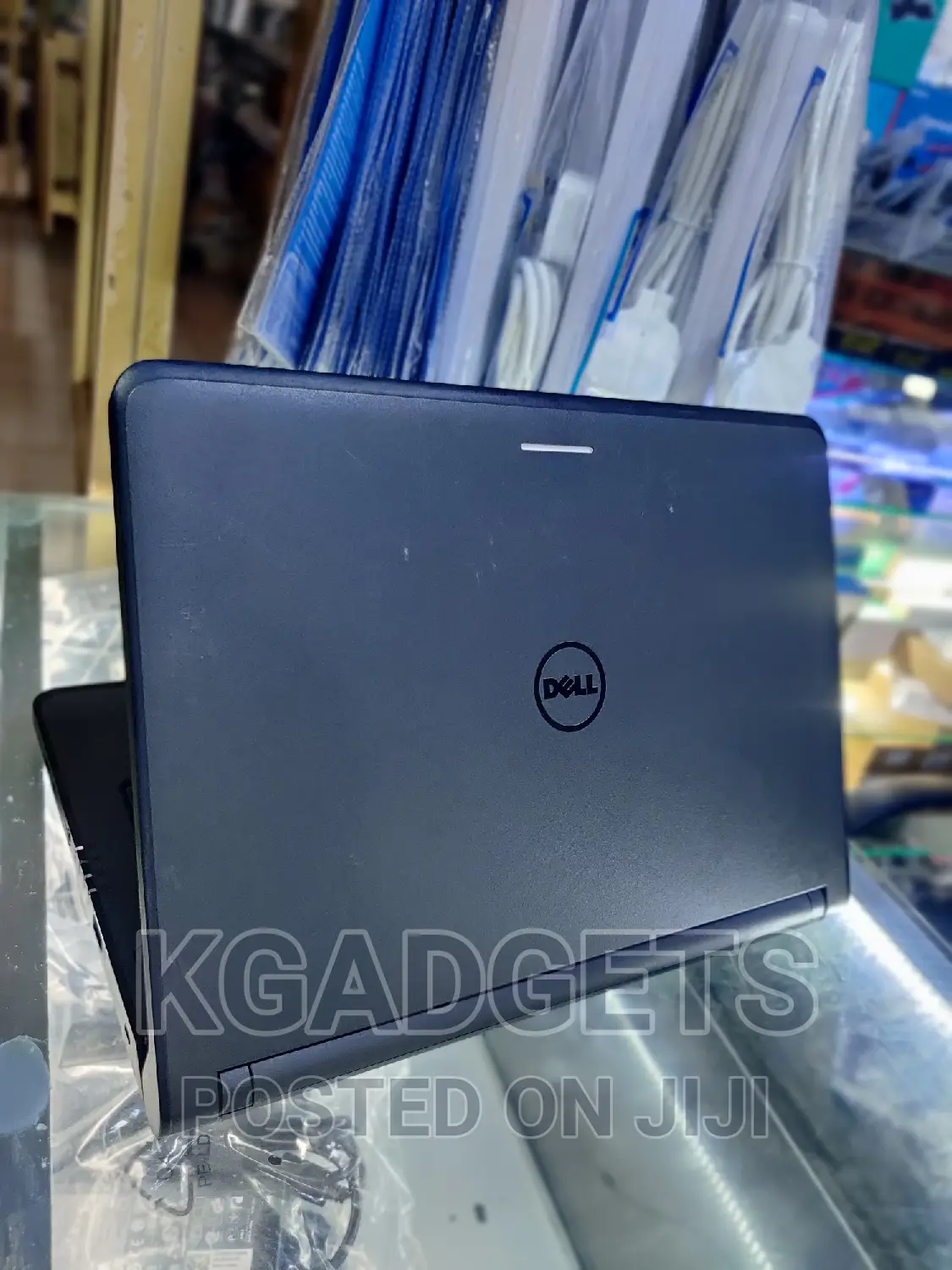Laptop Dell Inspiron 15 3000 4GB Intel Celeron HDD 500GB
