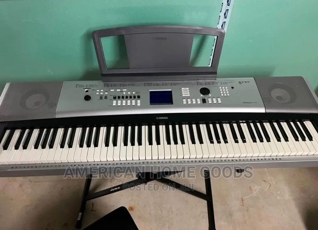 Yamaha Keyboard YPG-535 Full 88 Keys With Stand.