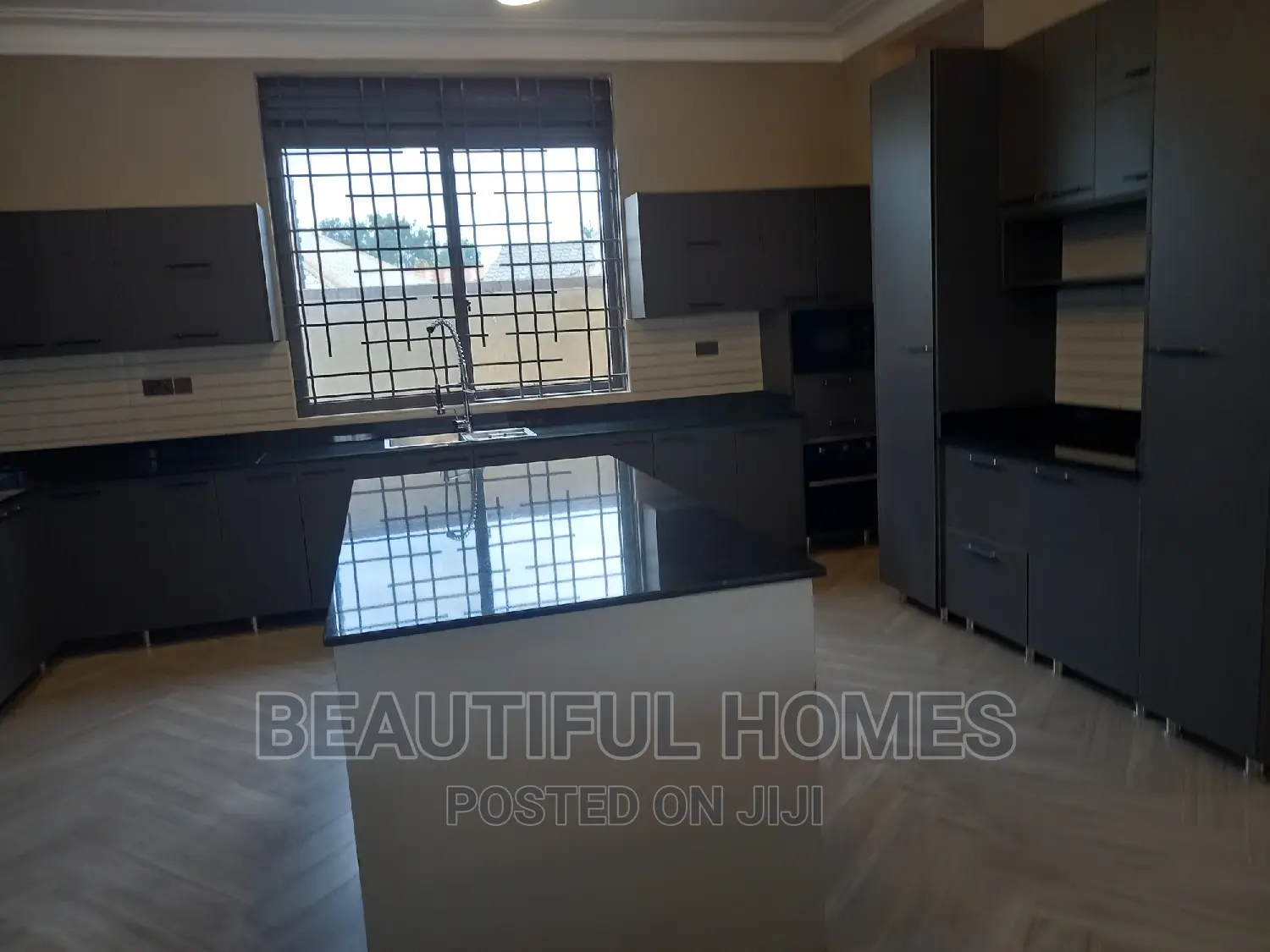 Furnished 6bdrm House in Kyanja Luxury, Nakawa for sale