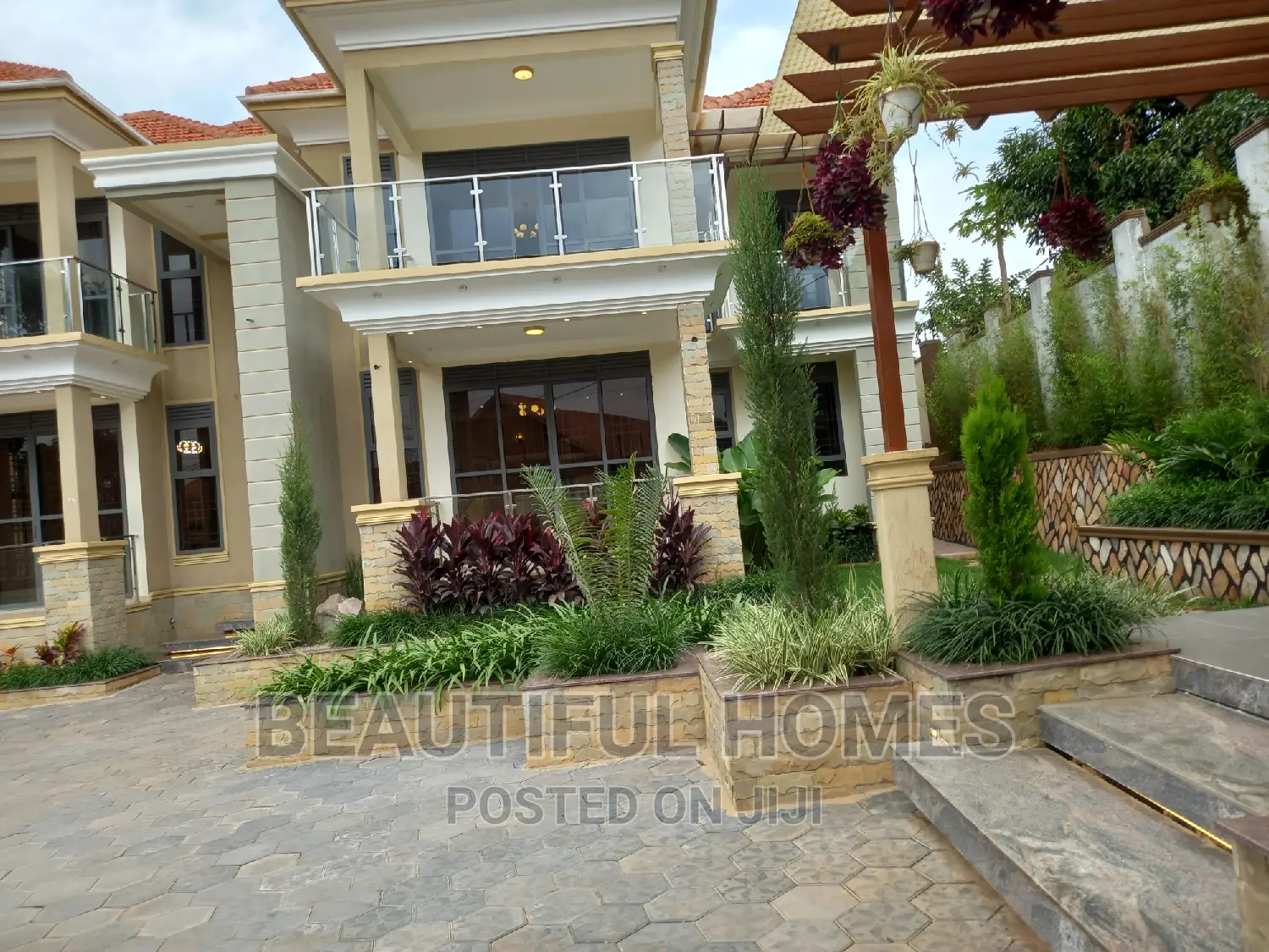 Furnished 6bdrm House in Kyanja, Nakawa for sale