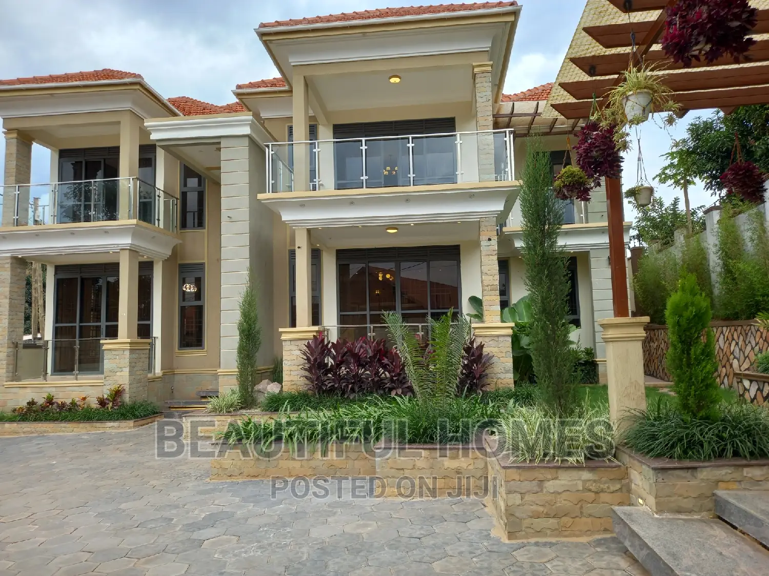 Furnished 6bdrm House in Kyanja, Nakawa for sale