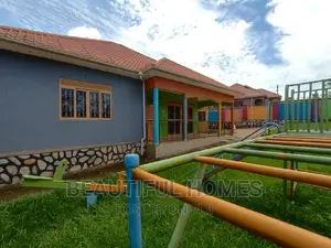 Furnished 4bdrm House in Kira for sale