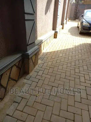 Furnished 2bdrm Apartment in Kyaliwajjara, Central Division for sale