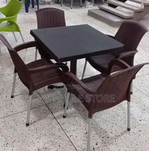 Bar and Restaurant Plastic Table and Chairs