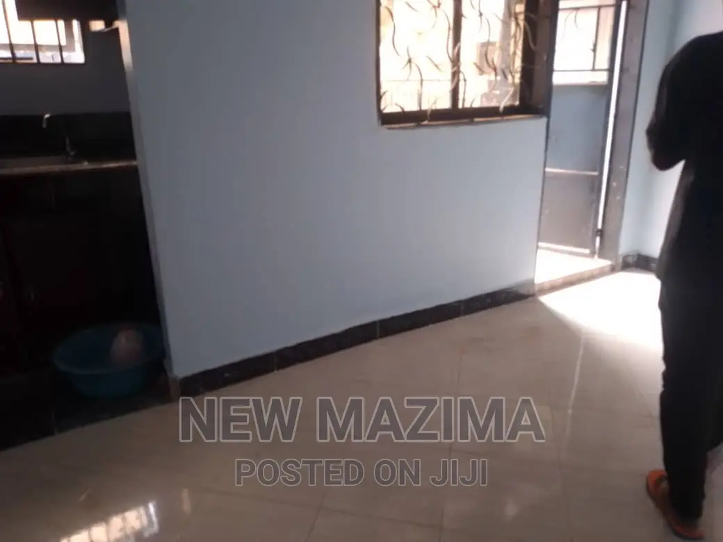 1bdrm House in Makindye Heights, Central Division for rent