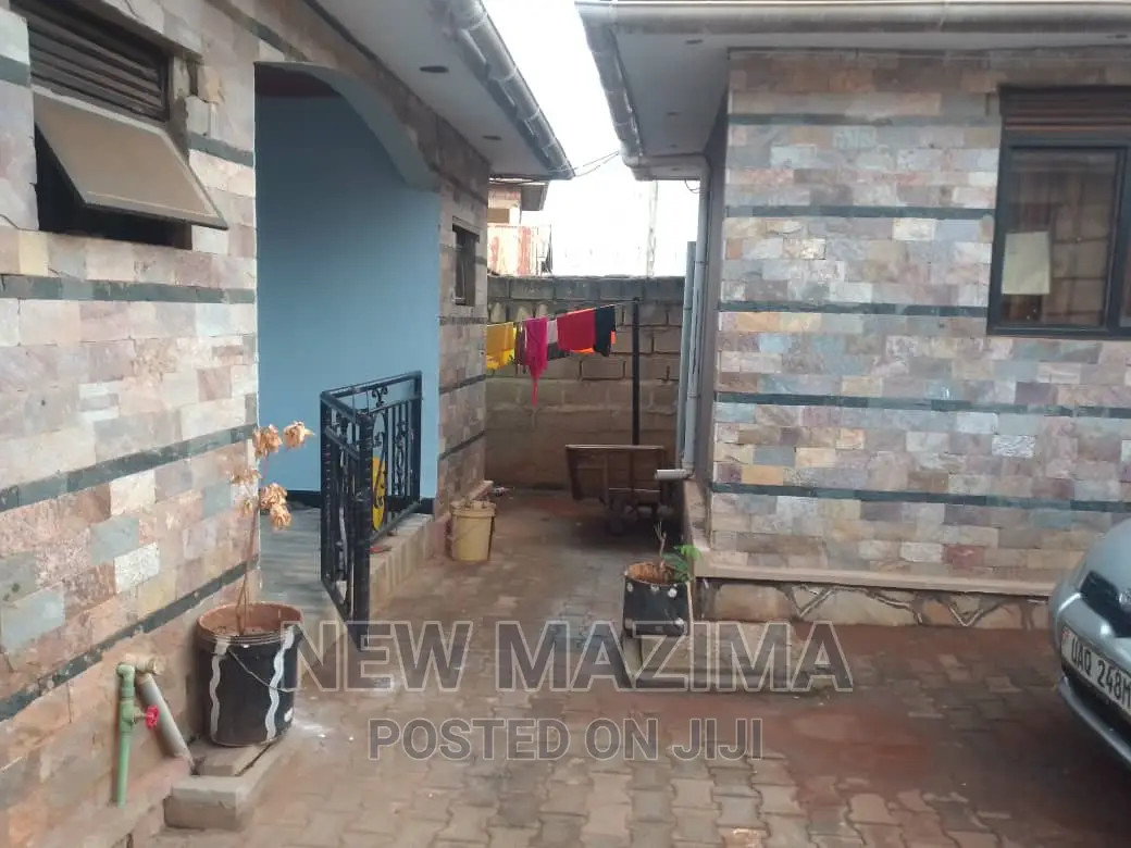 1bdrm House in Makindye Heights, Central Division for rent