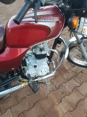 Bajaj Boxer 100 2022 Red