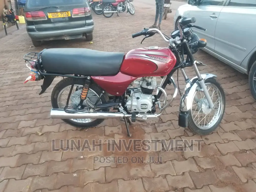 Bajaj Boxer 2022 Red