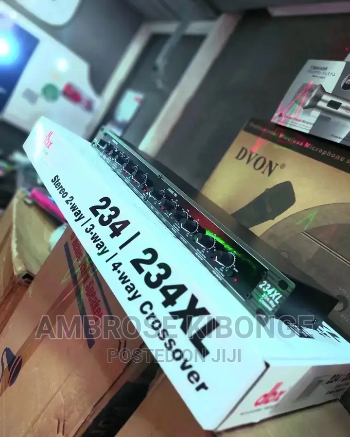 DBX Professional 234/234xl Equalizer Stereo 234way Crossover