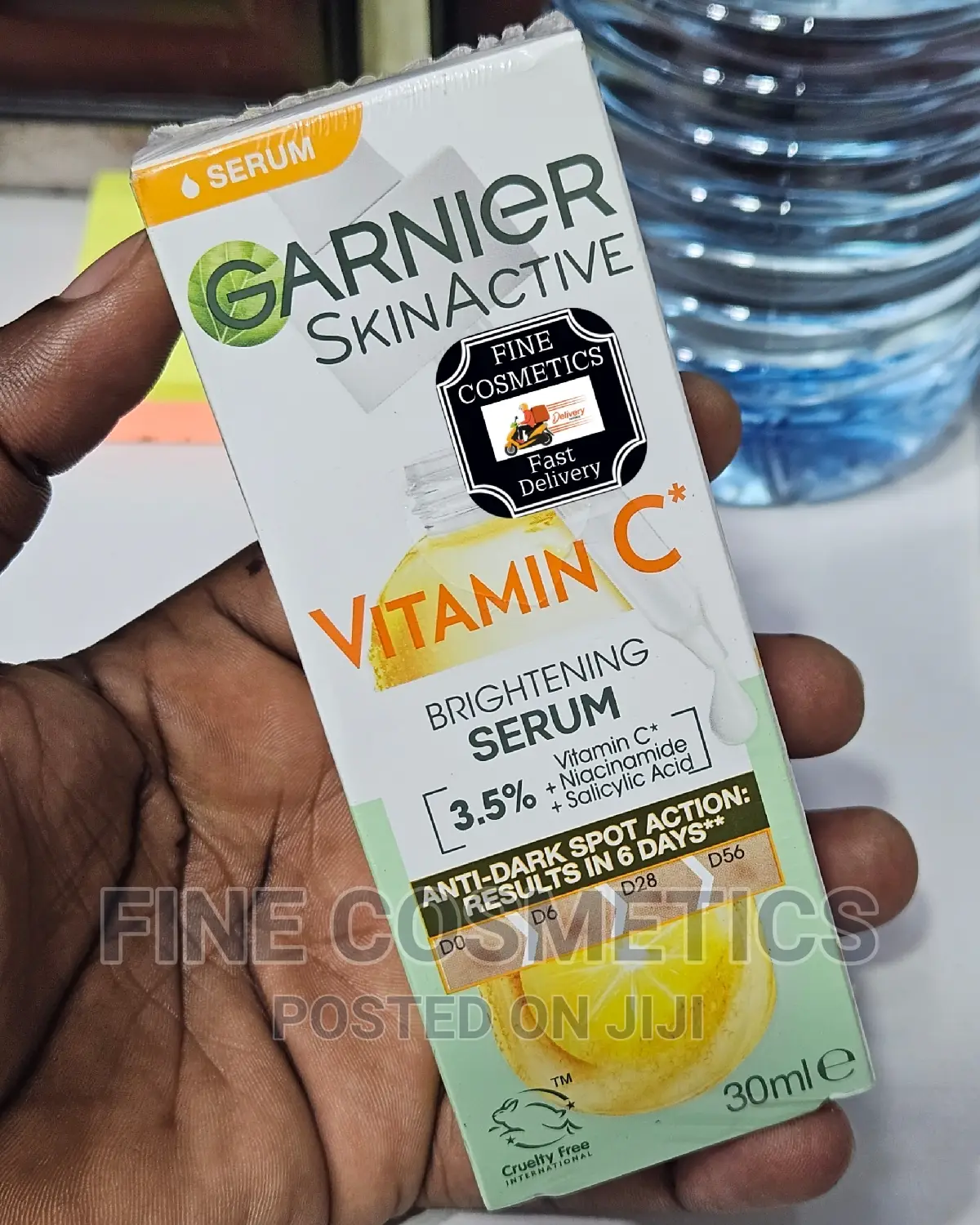 Garnier Vitamin C Serum Anti-Dark Spots Brightening Serum.