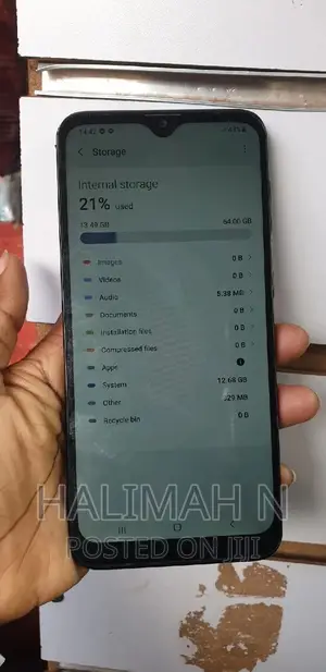 Samsung Galaxy A30 64 GB Black