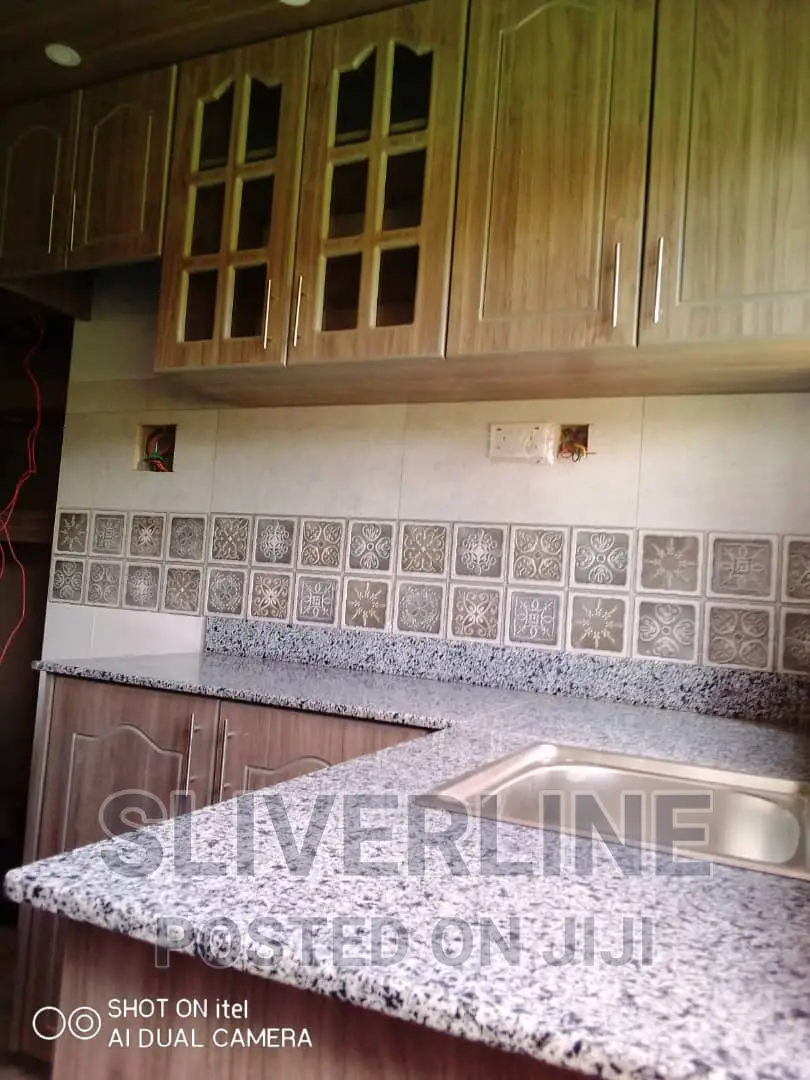 Kitchen Cabinets Services