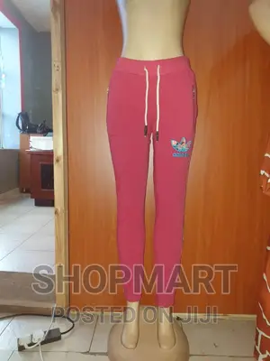 Adidas Gym Sports Wear for Ladies