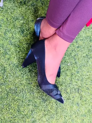 Ladies Shoes