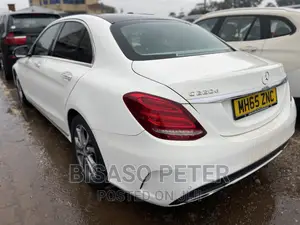 Mercedes-Benz C220 2015 White