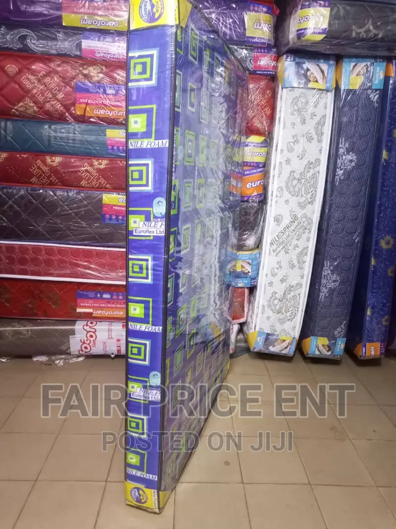 Nilefoam Mattress Sealed Cover.5x6x6inches.( Blue)