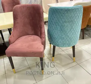 Photo - Frigid Dinning Table