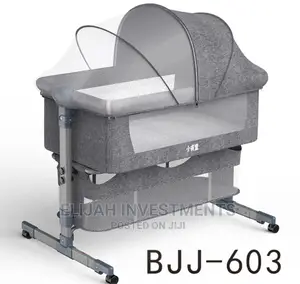 Adjustable Baby Bed /Baby Bassinet
